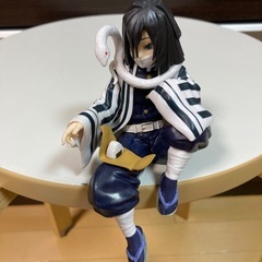 胡蝶しのぶ、伊黒小芭内フィギュアの画像