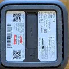 美品/docomo5Gルーター HR1 付属品無料の画像