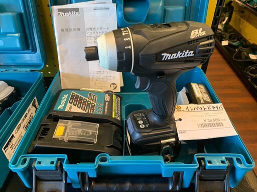 マキタ　TP131DRFX　４モードインパクト　状態良い