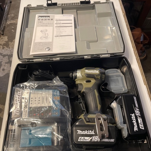 未使用品！ makita 18V 6.0Ah インパクトドライバー フルセット TD173DRGXO オリーブ Olive  【バッテリー2個 充電器 ケース 取説】