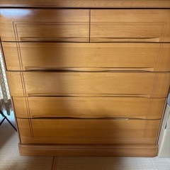 桐のタンスの画像