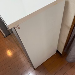 ニトリ　キッチンボード　　食器棚の画像
