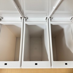 アスベル ゴミ箱 20L×3 プッシュ式 3分別ワゴン キャスター付きの画像