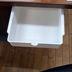 リサイクルショップどりーむ鹿大前店　No.2418　ダイニングテーブルセット　イス4脚付き　収納付き🎵　回転イスですよ～(≧▽≦)　おススメ商品です🎵の画像