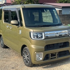 ダイハツ　ウェイク　フリップダウンモニターの画像