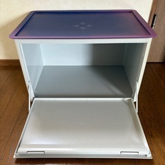 タッパーウエア 収納ケースの画像