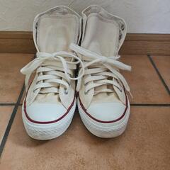 CONVERSEハイカットスニーカーの画像