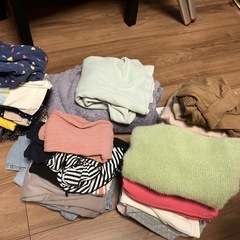 子ども服120cm130cmの画像