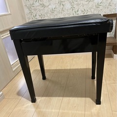 レザー張り　高低ピアノ椅子の画像