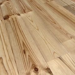  【DIYグレード大特価】信州赤松無垢フローリング無塗装品 1820×15×152(mm) 6枚入！在庫39ケースほどありますので複数の方へ販売できます。の画像