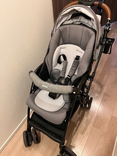 ベビーカー アップリカ ラクーナビッテクッション(年内処分予定)