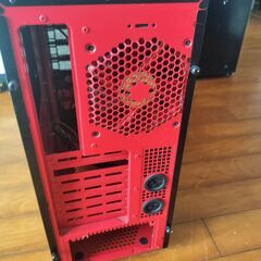 ゲーミングPC　ミドルPCケースの画像
