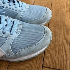 PUMA プーマ　スニーカー　23.5センチ　レディースの画像