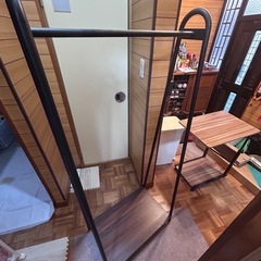 ハンガーラックの画像