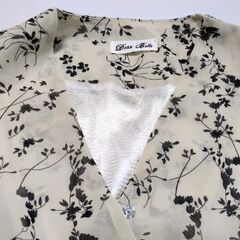 1000円新品シフォンワンピース フリー ストッキングつきの画像