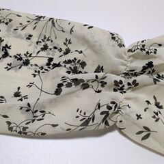1000円新品シフォンワンピース フリー ストッキングつきの画像