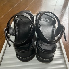 GU 厚底サンダル　L の画像