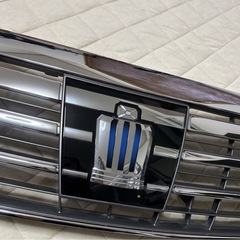 TOYOTA トヨタ GWS204 GRS200 CROWN 200系 20 クラウン HV ハイブリット フロントグリル グリル プリクラッシュ 53111-30D50 53100-30511の画像
