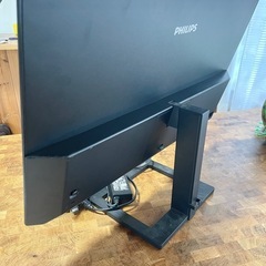Philips 272E2 27インチ モニターの画像