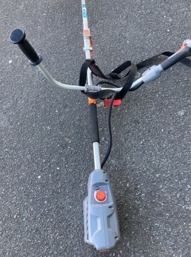 【値下げ】工進(KOSHIN) 36V 5.0Ah 充電式 草刈機 刈払機 SBC-3650 リサイクルショップ宮崎屋　佐土原店　25.8.10F