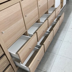 IKEA カラックス　収納キャビネットの画像