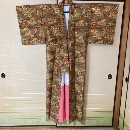 着物　小紋　袷　古典柄　しつけ糸付き　未使用品