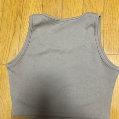 SHIEN トップス 未使用　Mの画像