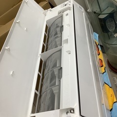 FUJITSU   富士通　ルームエアコン　AS-C221L-W   2021年製   6〜8畳の画像