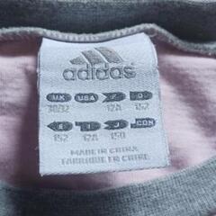 adidasTシャツの画像
