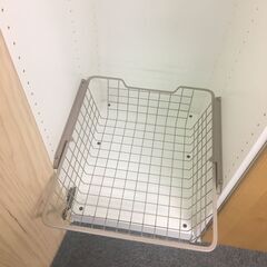 【衣類の保管に◎】クローゼット　ワードローブ　茶色　木目　白色の画像