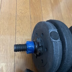 ダンベル　2個　片方約5キロの画像
