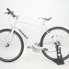  GIANT ESCAPE R3 2020年モデル クロスバイクの画像