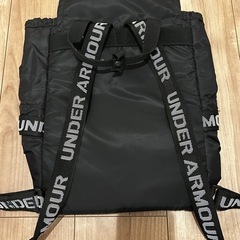 アンダーアーマーリュックサックの画像