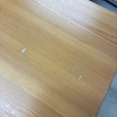 折りたたみテーブルの画像