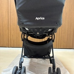 ベビーカーA型 aprica ラクーナ クッション2022年製 　の画像