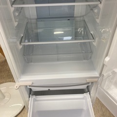 【ジモティー割引で最大15％OFF⭐️】 SHARP　2ドア冷蔵庫　SJ-PD14A-C　ピンクベージュ　2015年製の画像