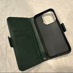 ダークグリーン 手帳型iPhoneケースの画像
