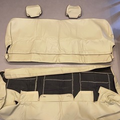 ハイエース　セカンドシートカバーの画像