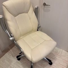 1/6【無料】オフィスチェア（使用感あり）の画像