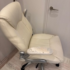 1/6【無料】オフィスチェア（使用感あり）の画像