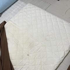 セミダブル　シーツ付き敷き布団　1枚の画像