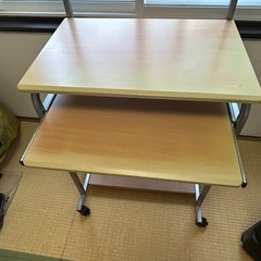 キャスター付き　収納ラックの画像