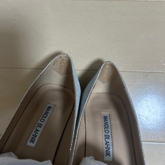 美品　マノロブラニク　ビジューパンプス　　結婚式　36 23.5-24㎝くらいの画像