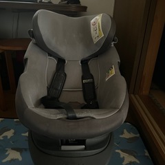 チャイルドシート
