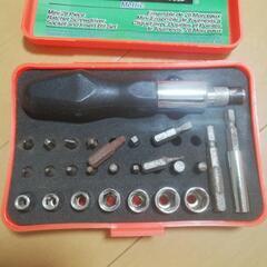 ソケットビットセット工具の画像