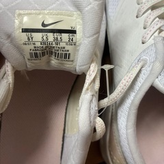 レディーススニーカー　24　の画像