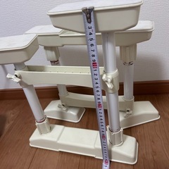 地震対策　家具転倒防止　つっぱり棒　の画像