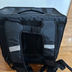 Uber eats 配達用バッグの画像