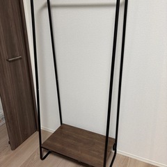 ハンガーラック　ブラック×ウォールナット　の画像