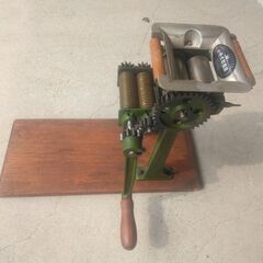うどん：そばの：小型：製麺機：家庭で自家製：うどん：そばが：食べ...